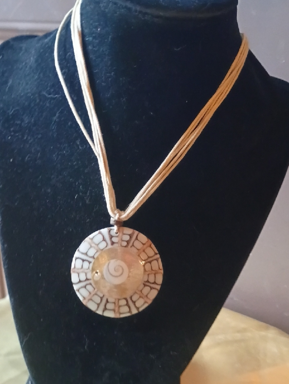 Handcrafted Beige and White Spiral Pagoda Shell Pendant Necklace